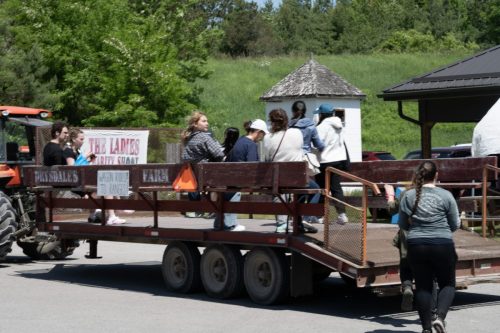 Wagon ride to take to next station